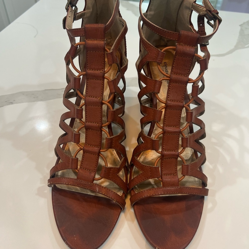 CloudWalkers Sz 13W Cognac High Heel Sandals